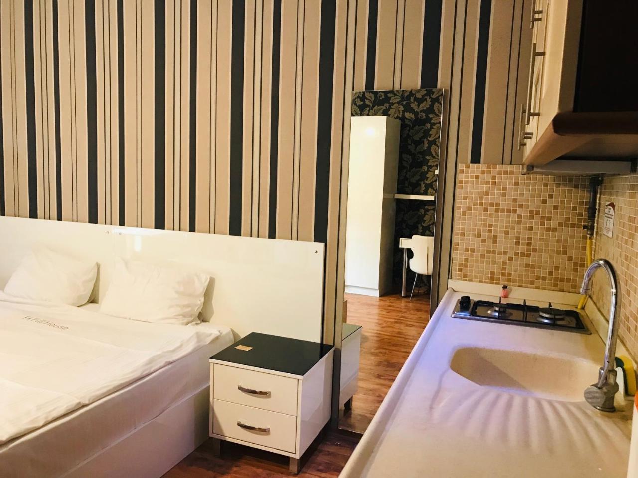 Full House Boutique Hotel Istanbul Eksteriør billede